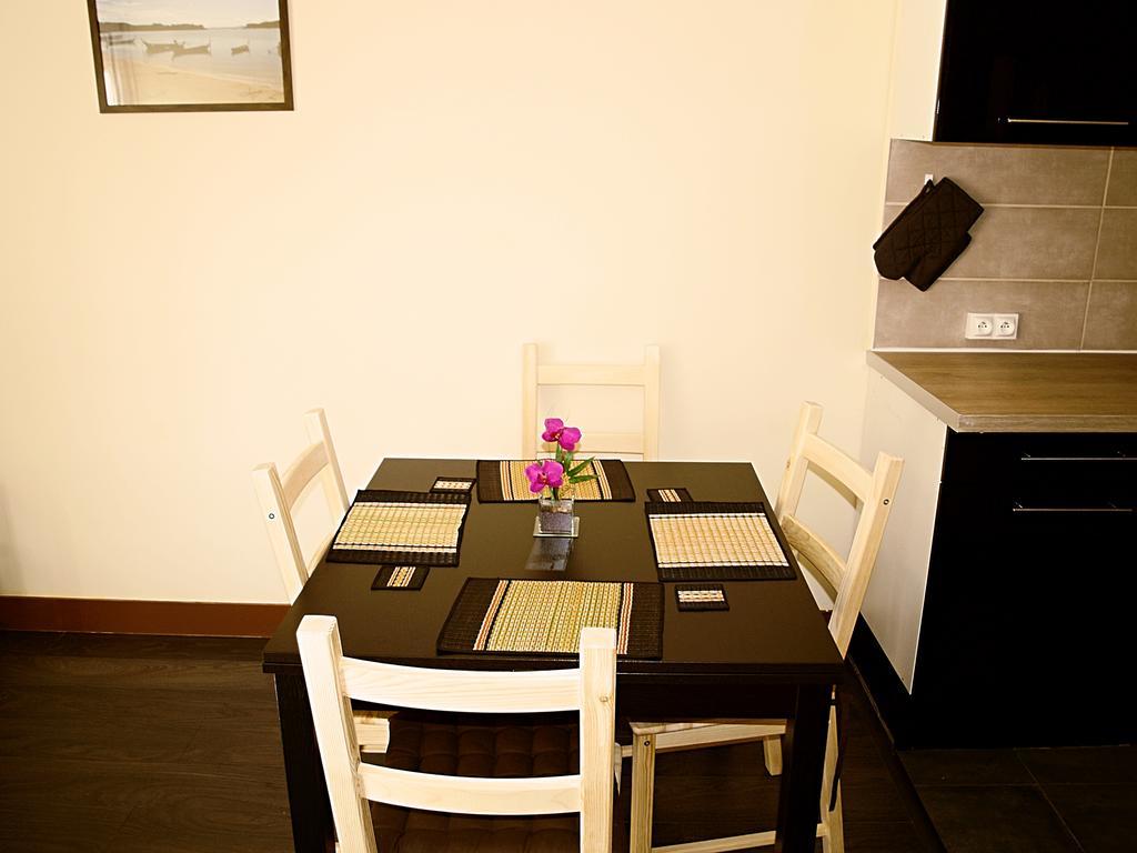 Au Petit Thai - T2 Avec Balcon - Montpellier Centre Apartment ภายนอก รูปภาพ